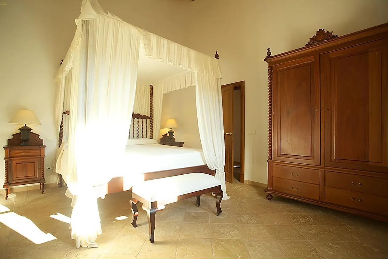 Country House Horlandis Petra  0*, Petra (Mallorca)